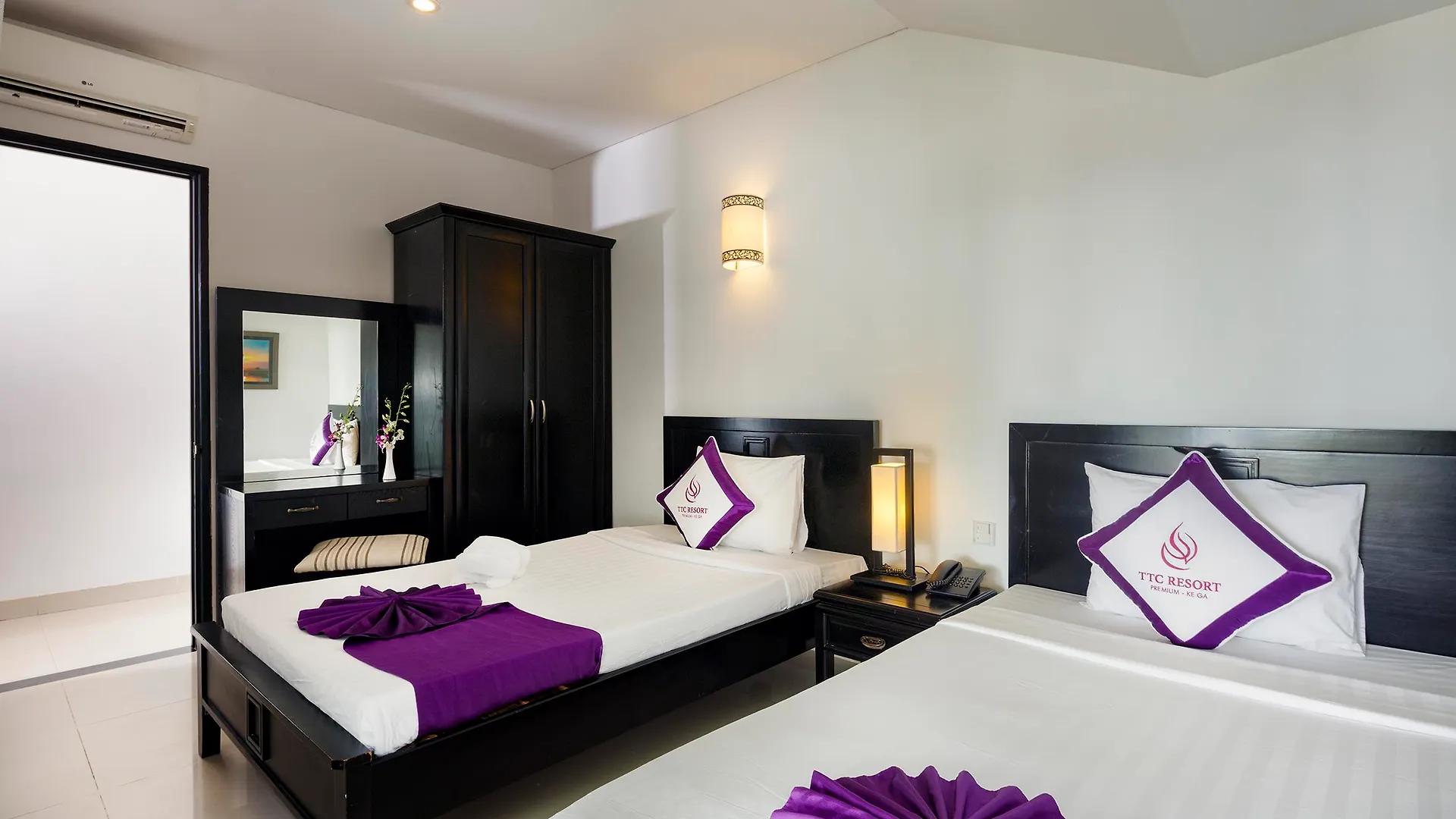 Silver Beach Resort Ke Ga